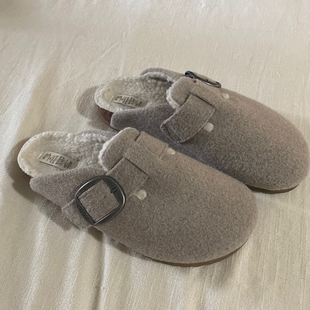 NWOT Birkenstock dupe